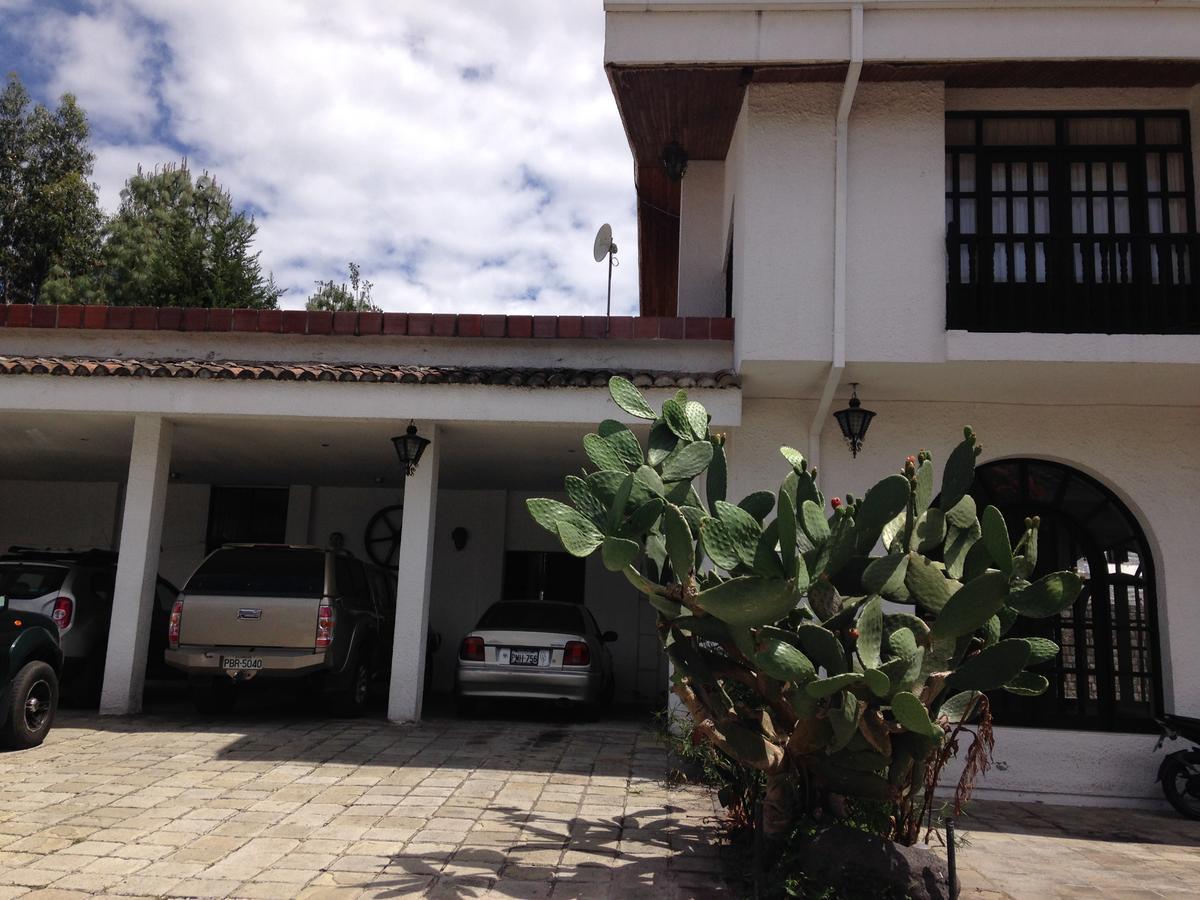 Mansion Samzara Hosteleria Sangolqui Bagian luar foto