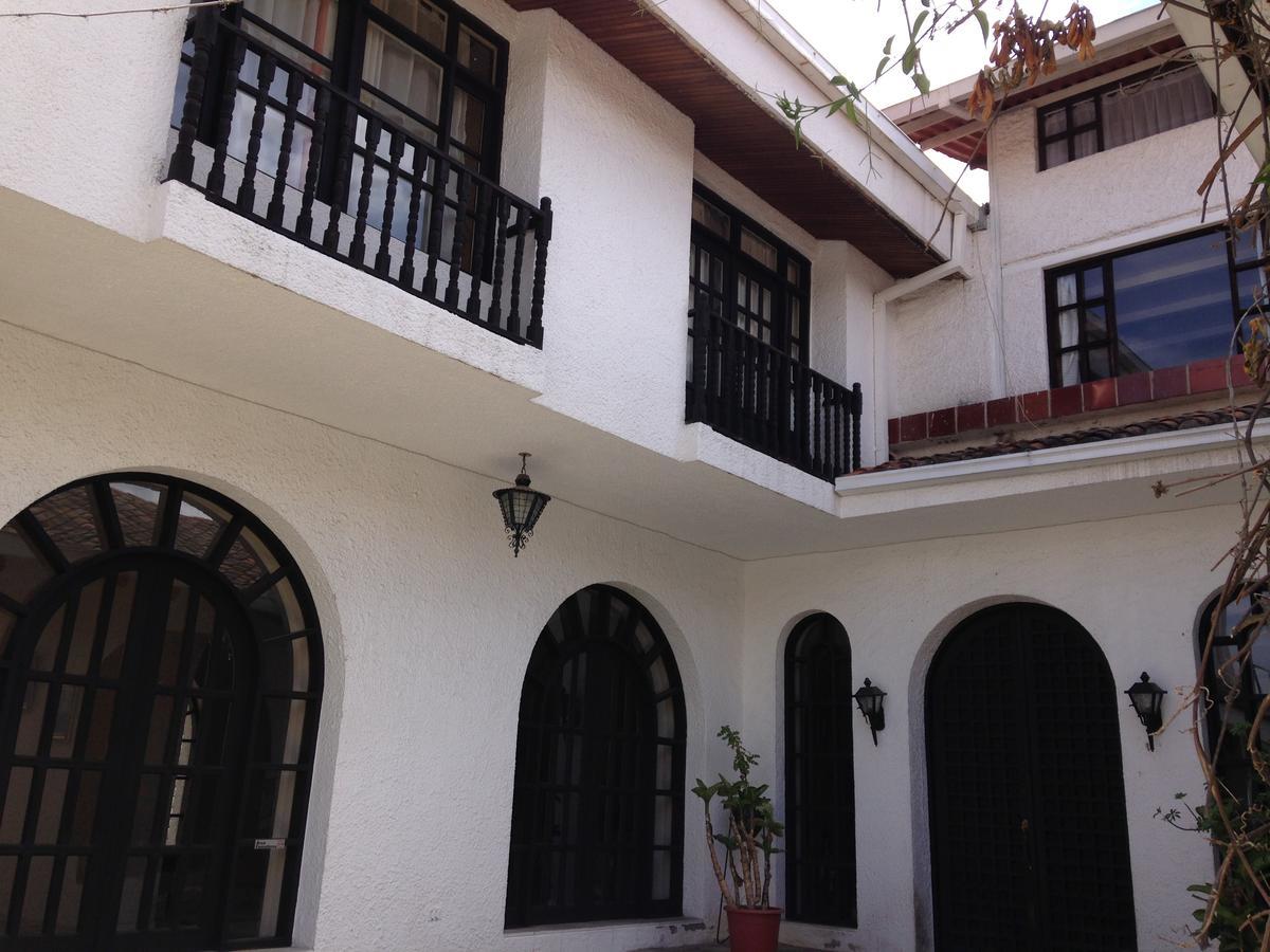 Mansion Samzara Hosteleria Sangolqui Bagian luar foto