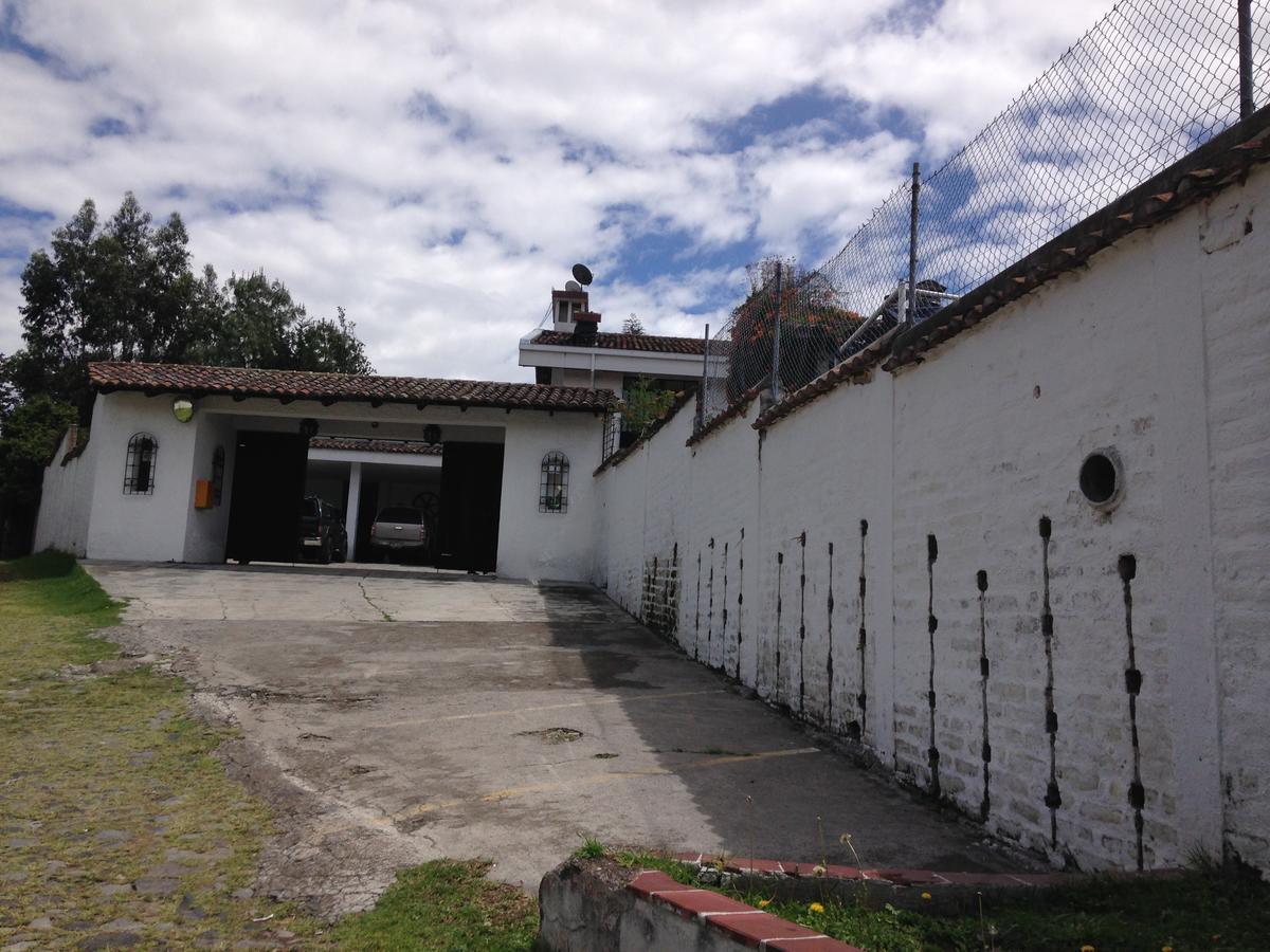 Mansion Samzara Hosteleria Sangolqui Bagian luar foto